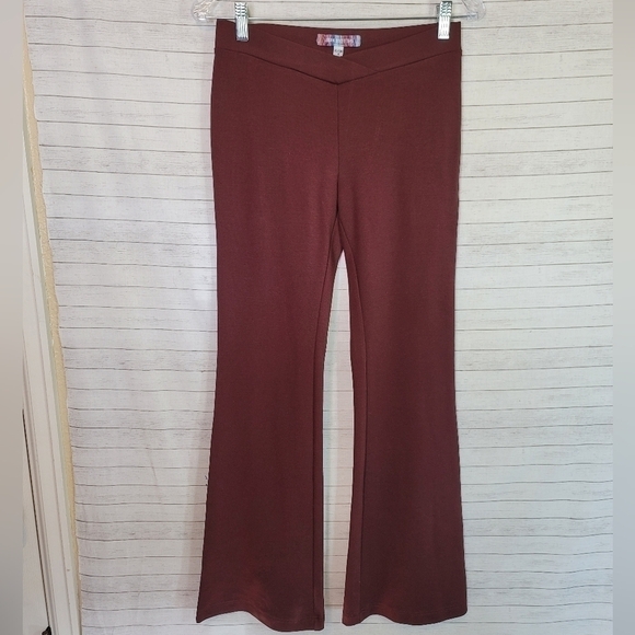 URBAN OUTFITTERS MAROON WIDE LEG FLARE LOW RISE PULL ON LEGGINGS, SZ 4 - Picture 2 of 12